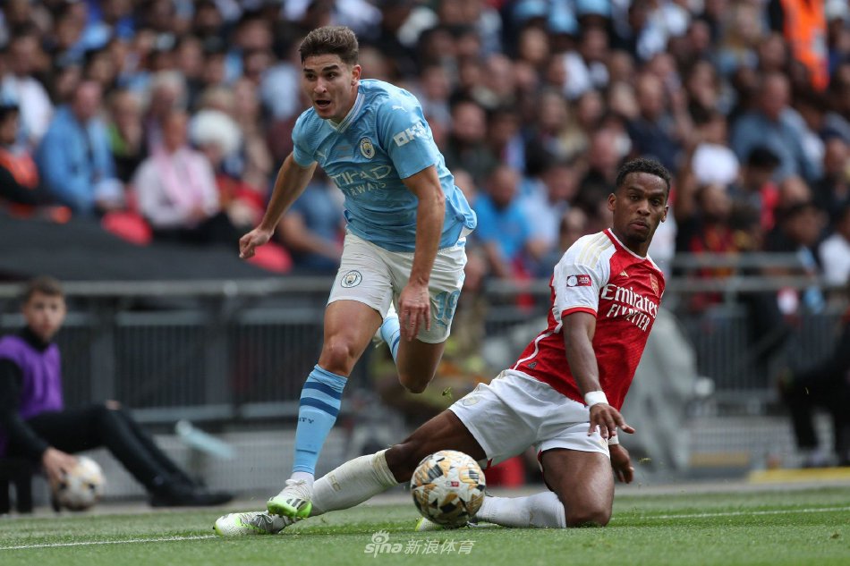 依然在顶级 依然在顶级