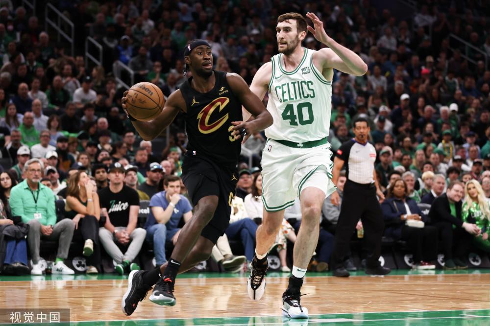 阿隆索的执 阿隆索的执