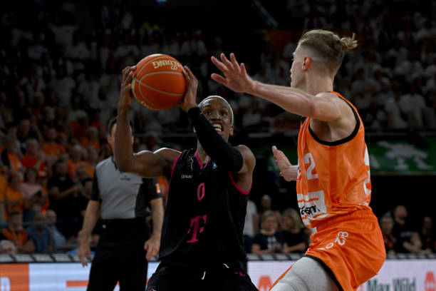 避免接触空 避免接触空